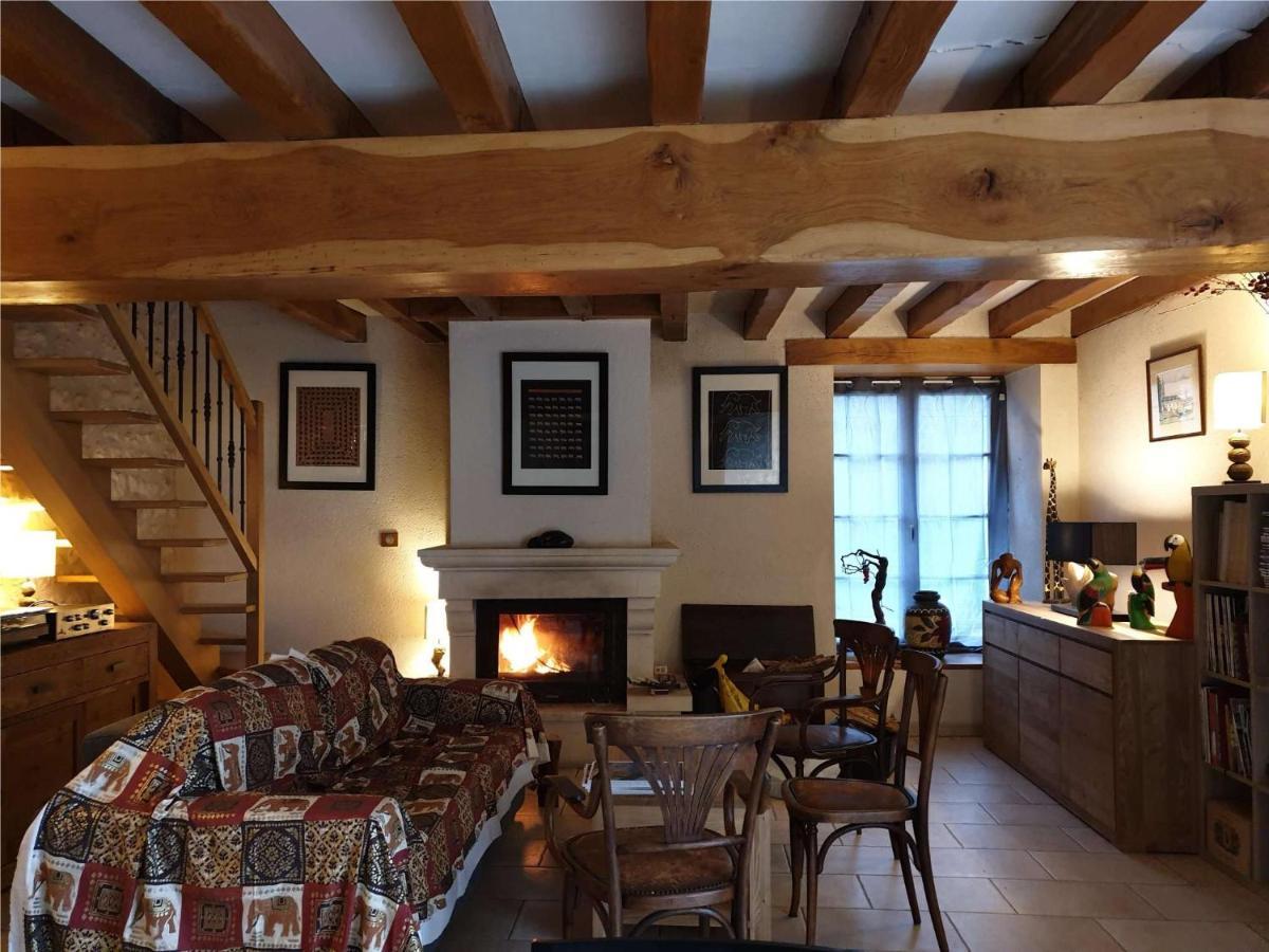 Bed and Breakfast La Tour Du Raygnier Verneuil-le-Chateau Екстер'єр фото
